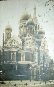 Трьохсвятительська (Гольдберівська) церква на Москалівці (Харків) у першій половині ХХ ст