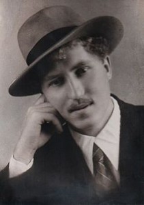 Igor_Kaczurowskyj_ca.1945.jpeg